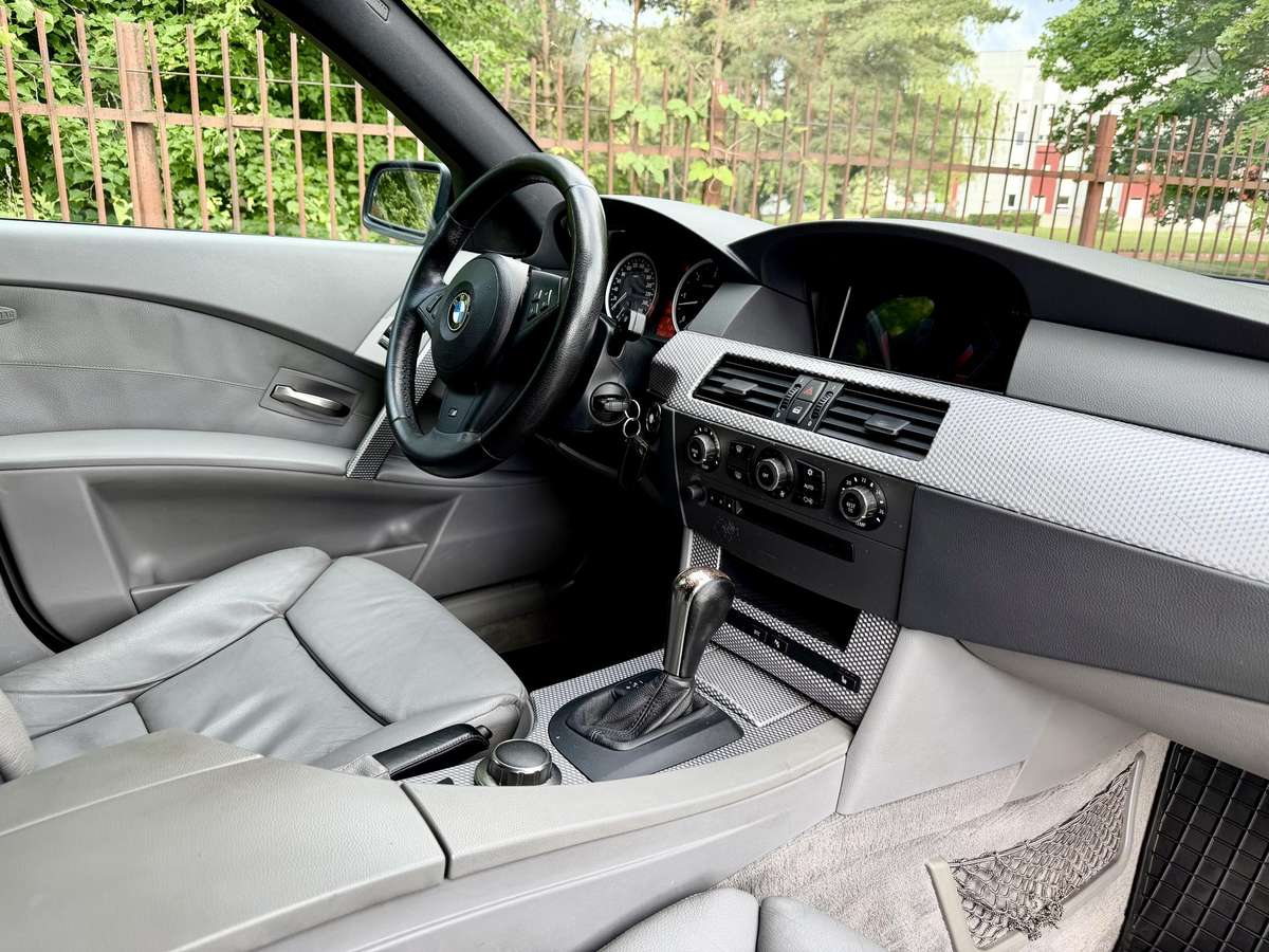 BMW 535, Универсал
