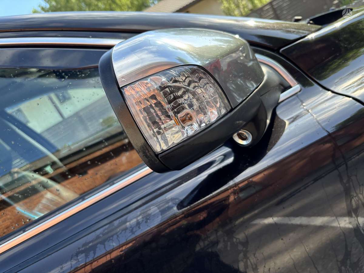 Volvo XC90 dalimis