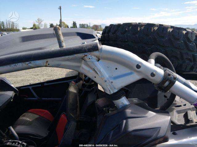 Can-Am Maverick 3000cc, superbikes