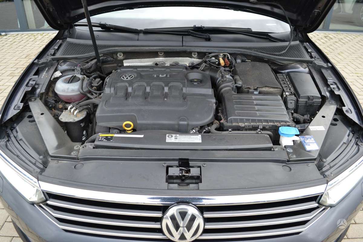 Volkswagen Passat, 2.0 l., Универсал