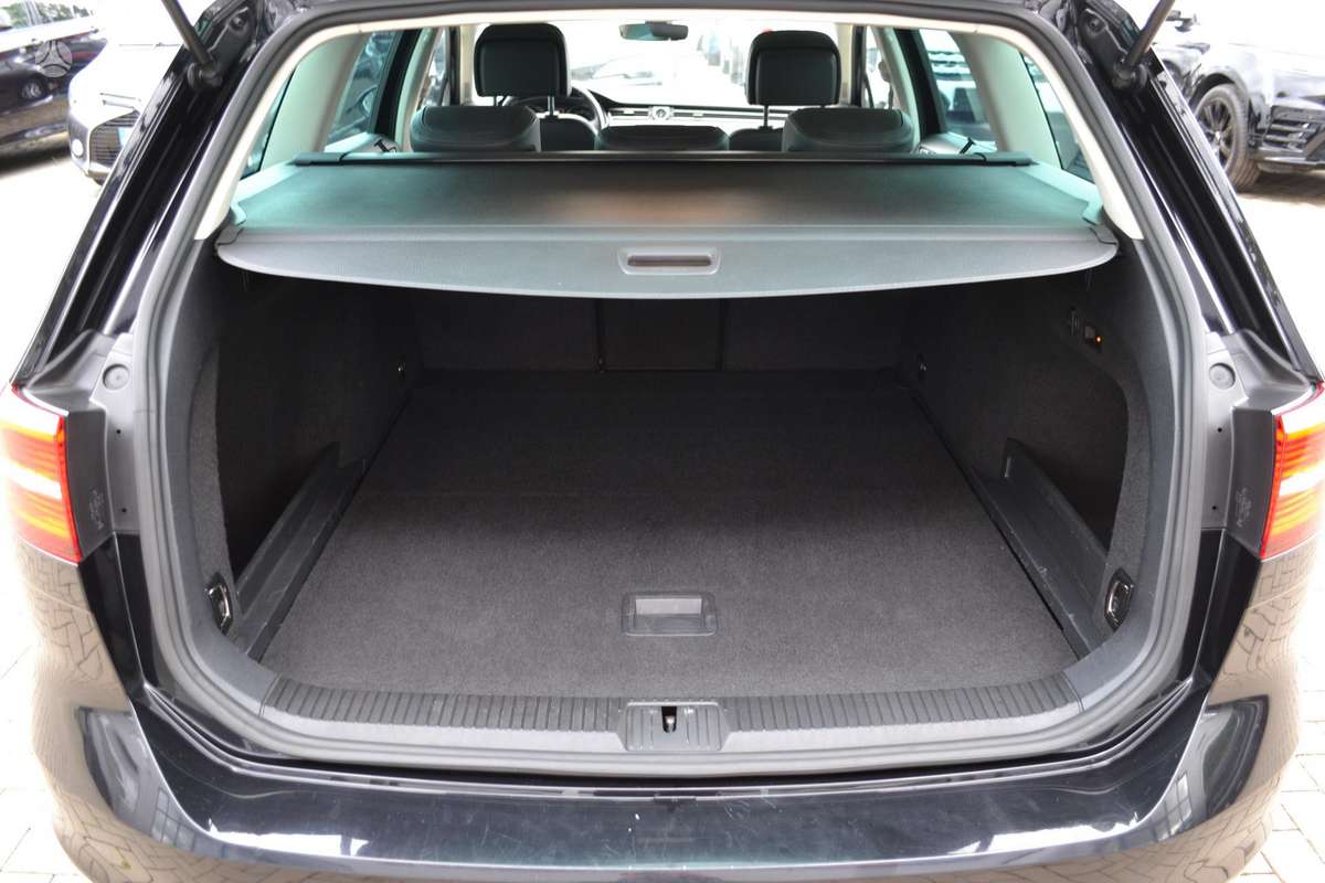 Volkswagen Passat, 2.0 l., Универсал