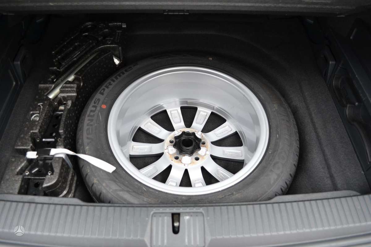 Volkswagen Passat, 2.0 l., Универсал