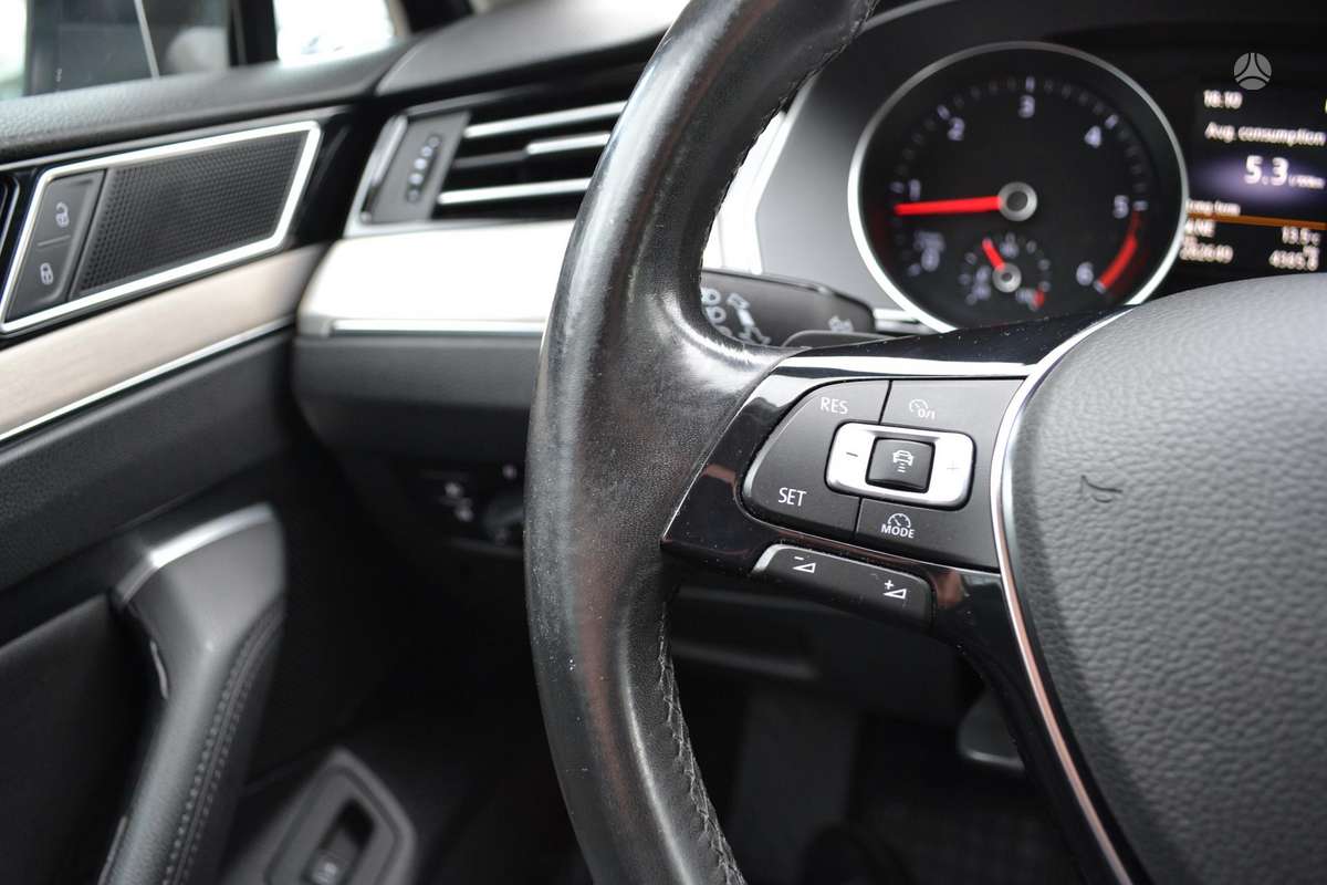 Volkswagen Passat, 2.0 l., Универсал