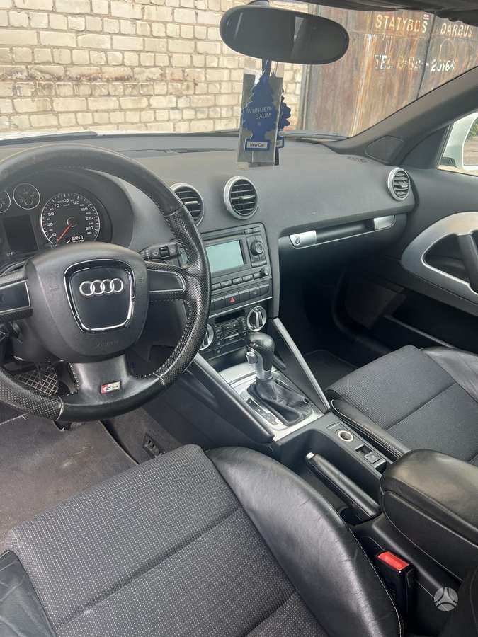 Audi A3, 2.0 l., Кабриолет