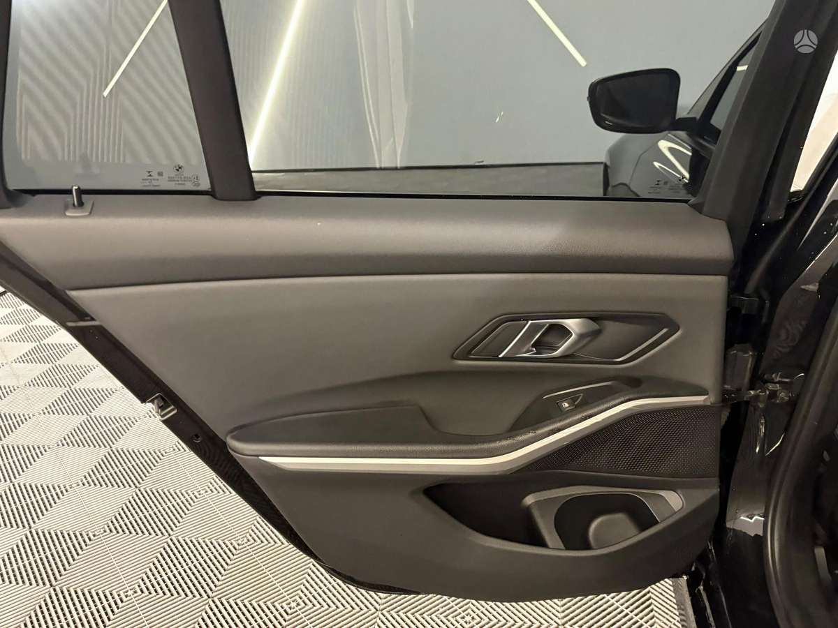 BMW 320, 2.0 l., Универсал