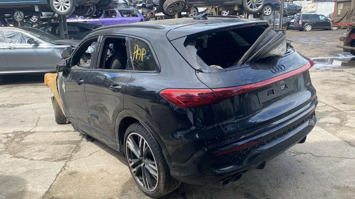Audi Q5 по частям