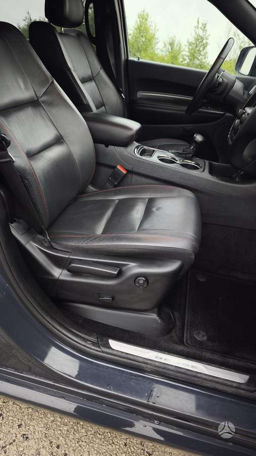 Dodge Durango, 3.6 l., off-road / crossover