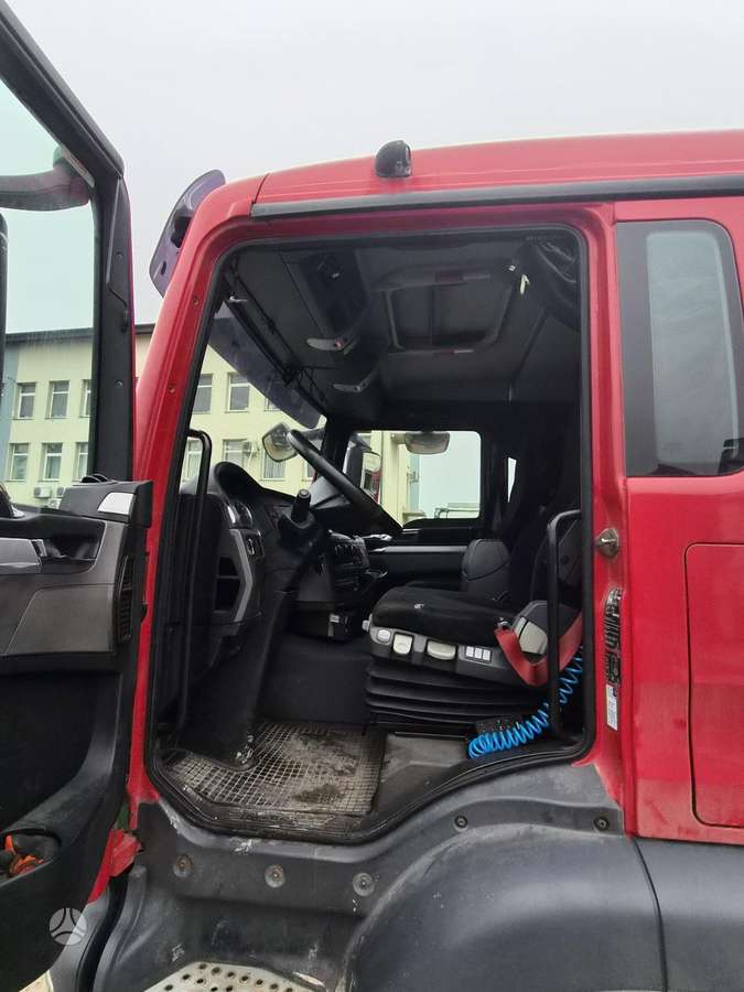 MAN TGS480, autocisternos
