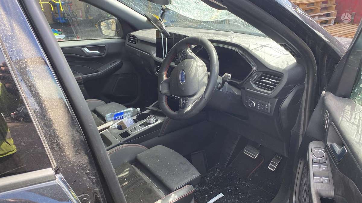 Ford Kuga for parts
