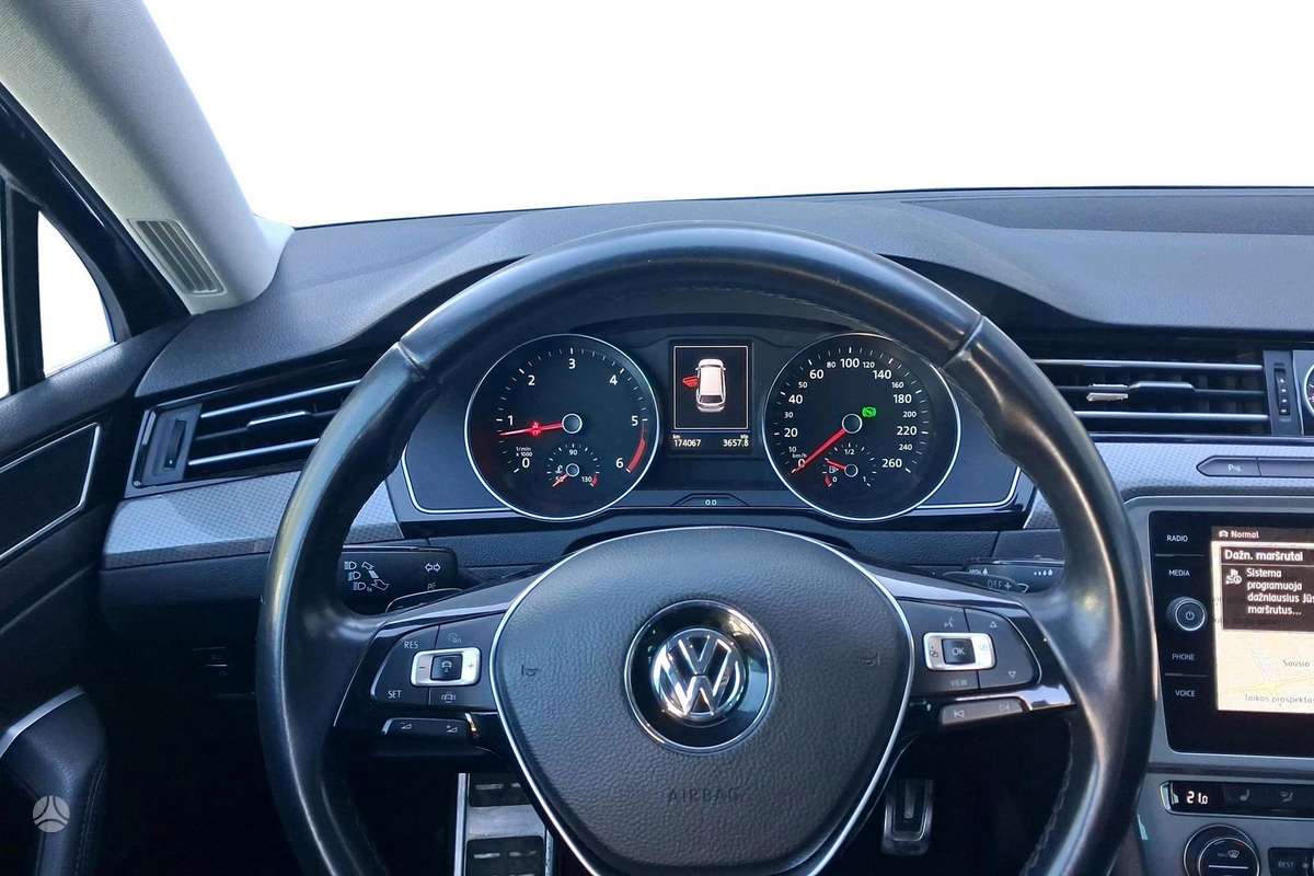 Volkswagen Passat Alltrack - 10