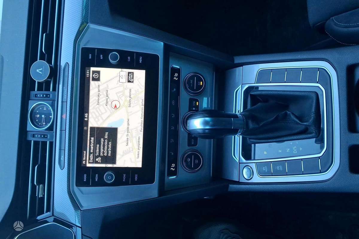 Volkswagen Passat Alltrack - 12