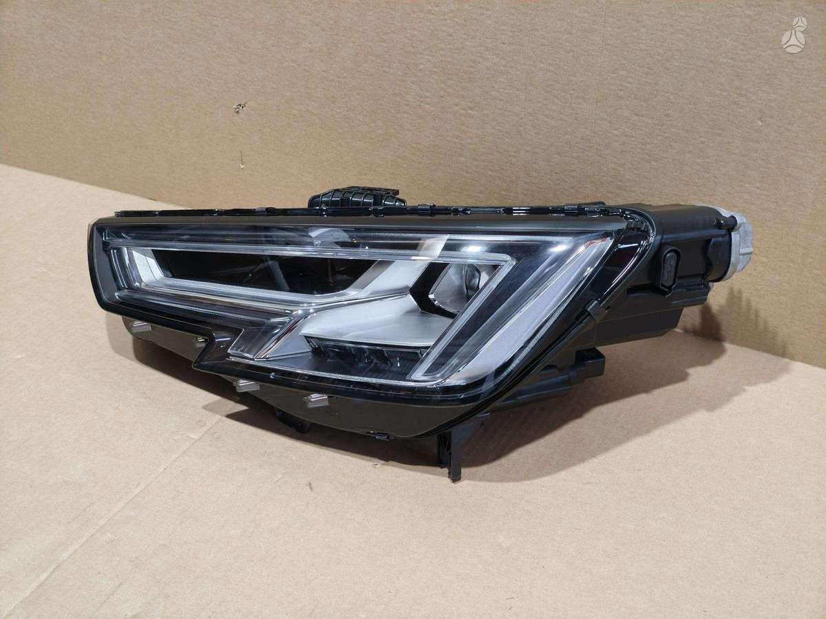 Audi A4, 8W0941033