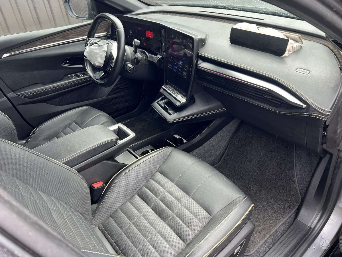 Renault Megane E-Tech, hečbekas