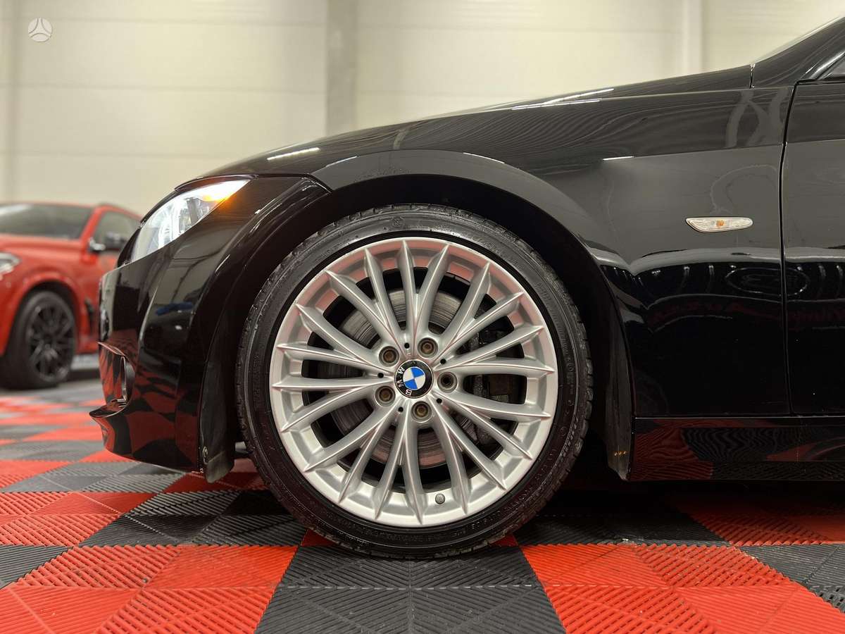BMW 335, 3.0 l., Кабриолет