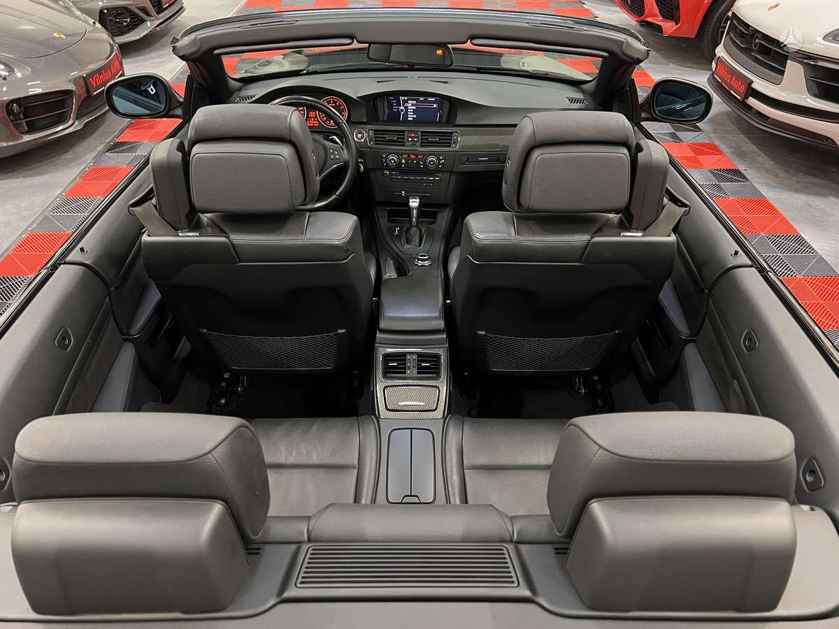 BMW 335, 3.0 l., convertible
