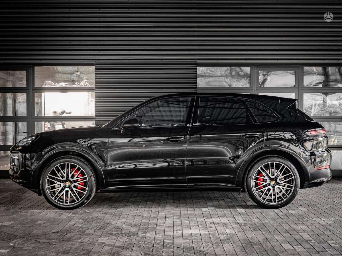Porsche Cayenne - 3
