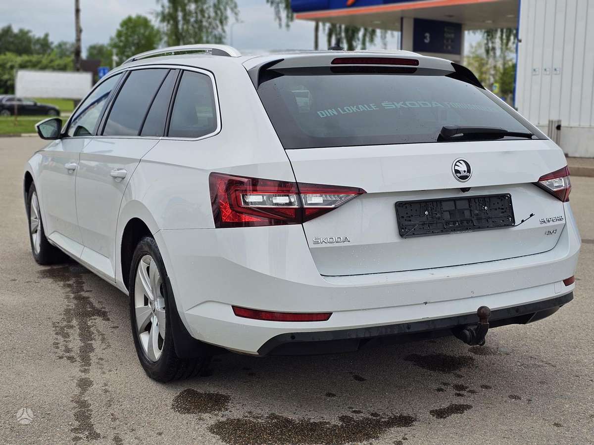 Skoda Superb, 2.0 l., Универсал