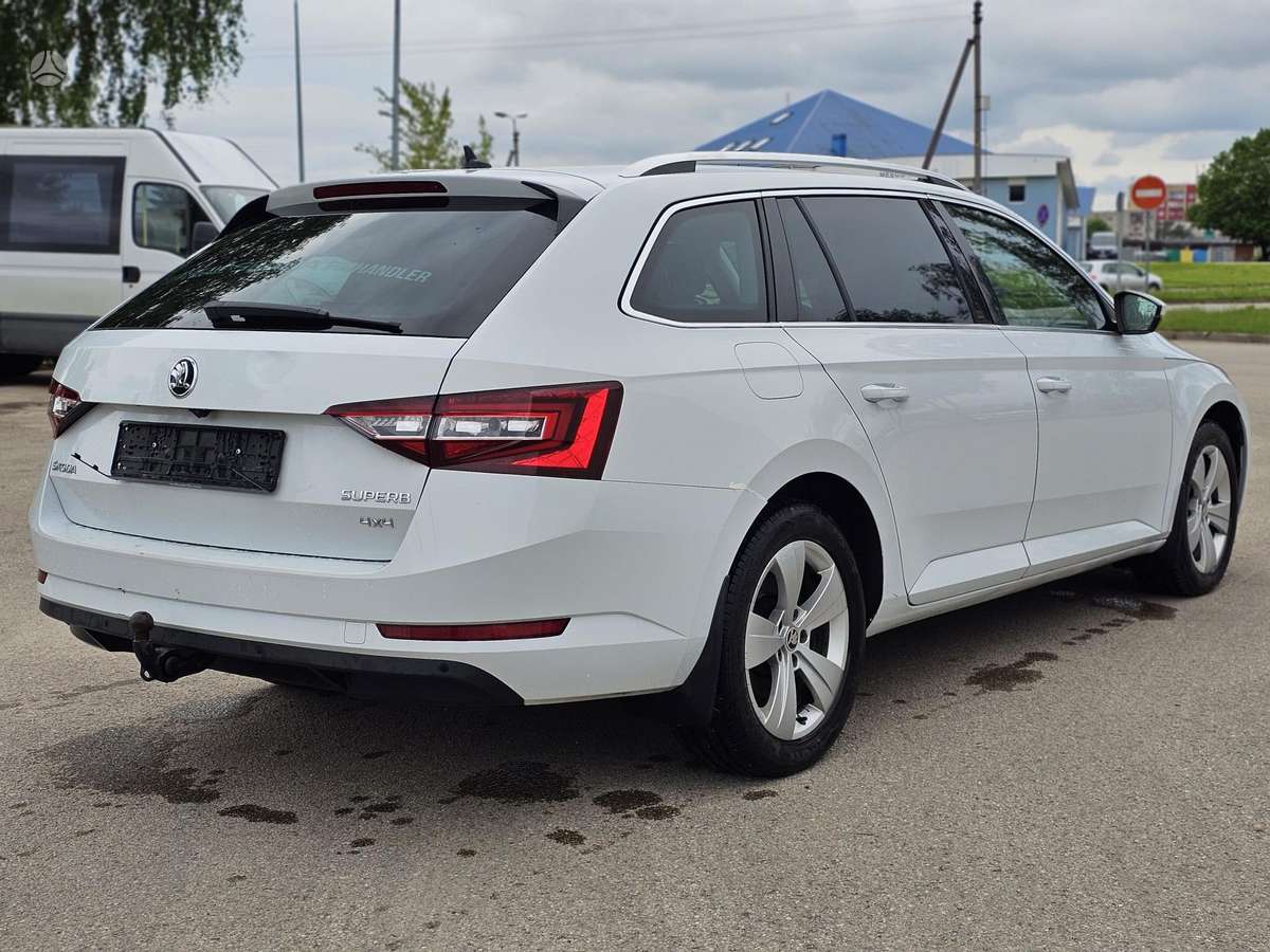 Skoda Superb, 2.0 l., Универсал