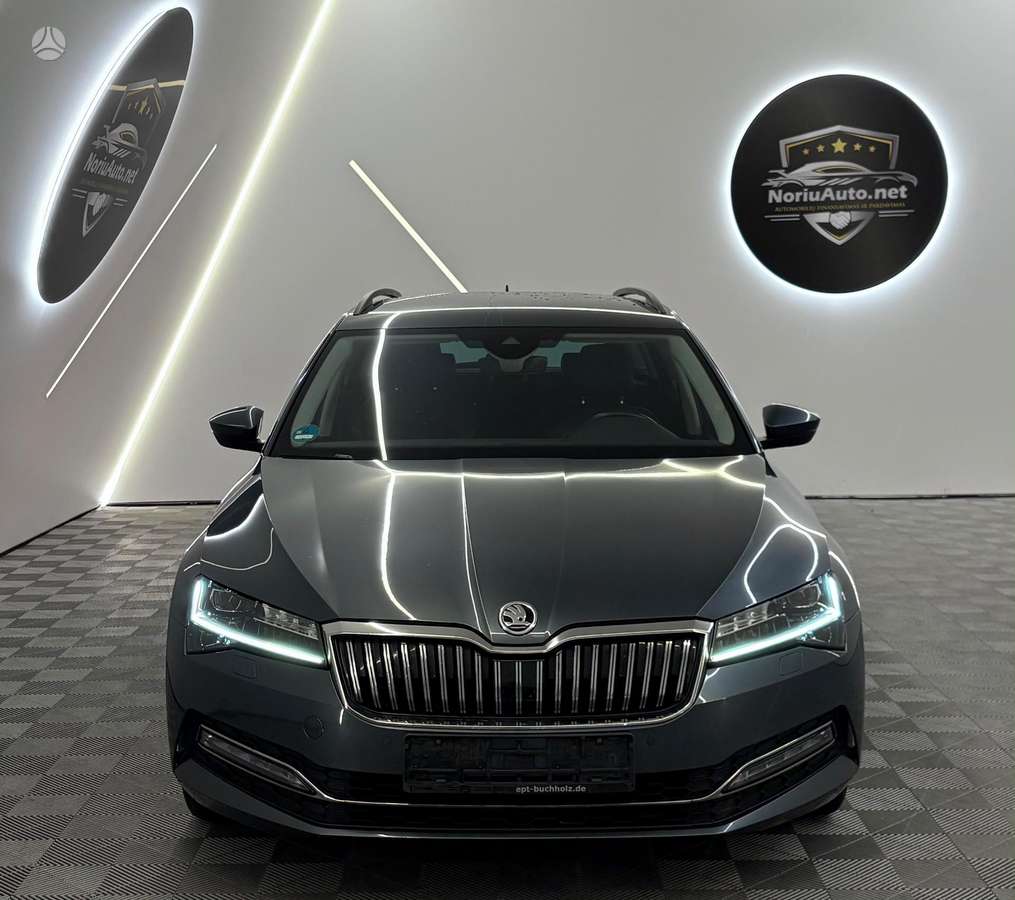 Skoda Superb, 2.0 l., wagon