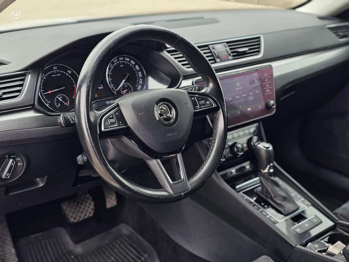 Skoda Superb, 2.0 l., Универсал