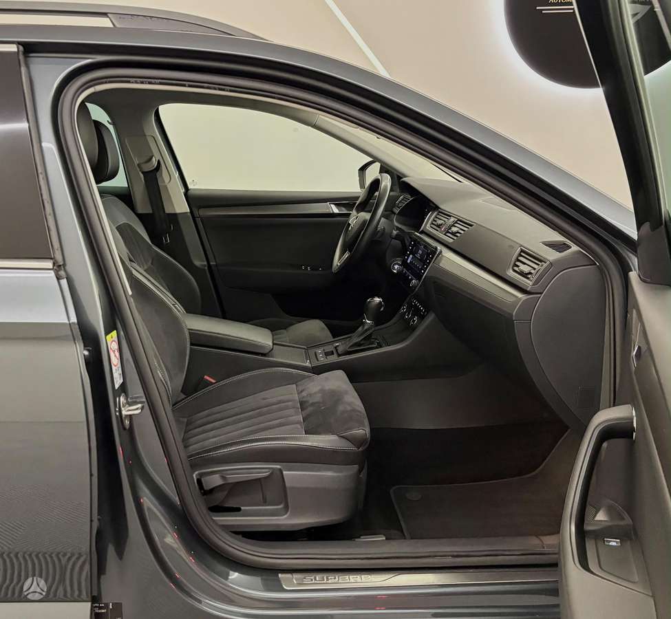 Skoda Superb, 2.0 l., wagon
