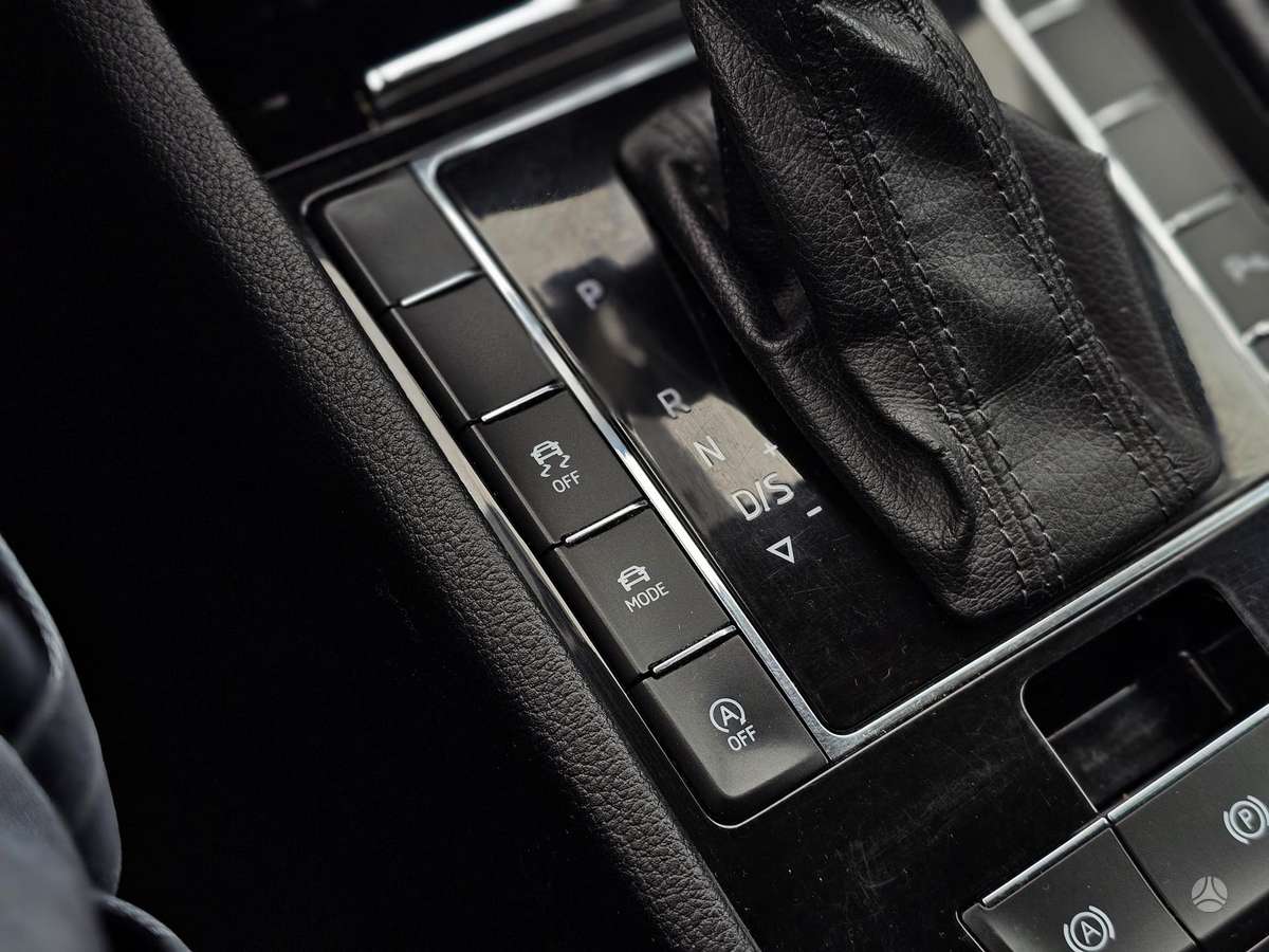 Skoda Superb, 2.0 l., Универсал