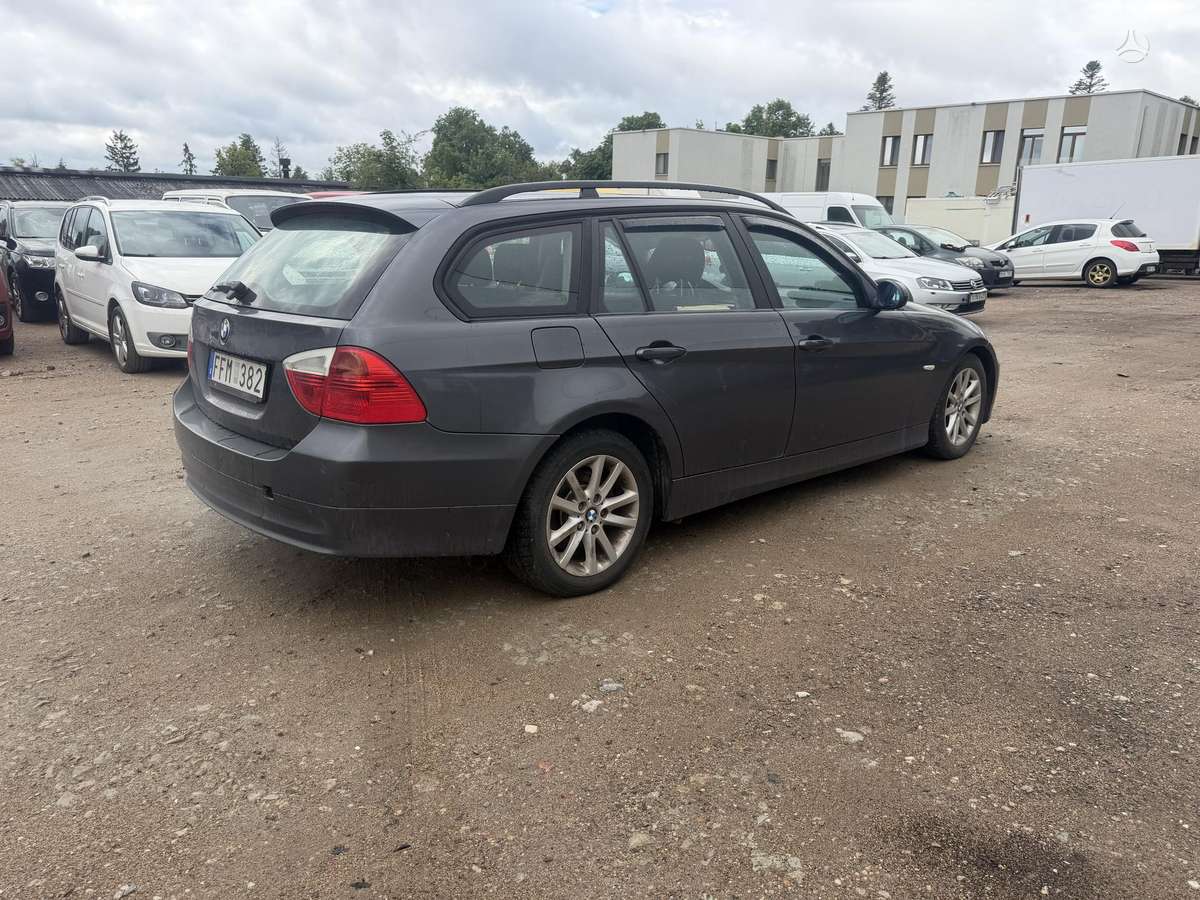 BMW 320, 2.0 l., Универсал