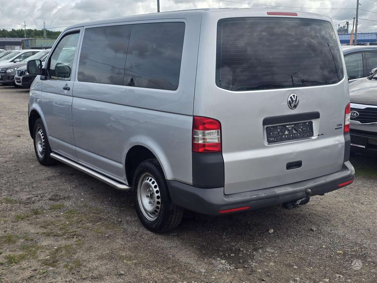 Volkswagen Transporter - 4