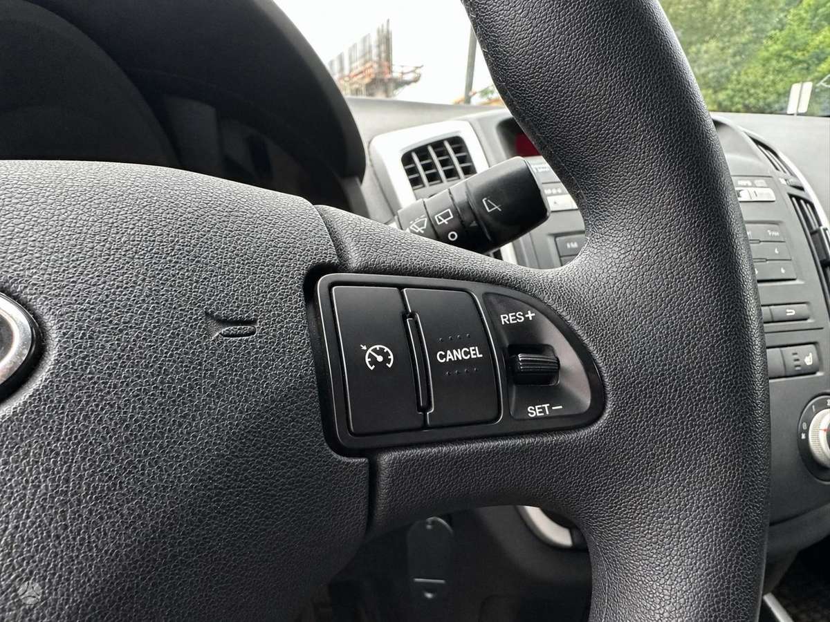 Kia Ceed, 1.6 l., Хэтчбек