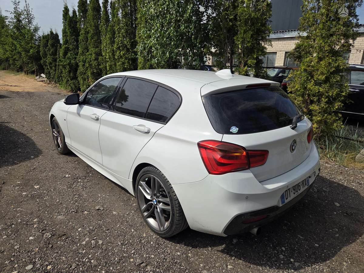 BMW 118, 2.0 l., hatchback