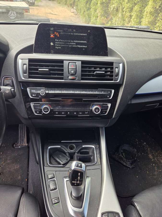BMW 118, 2.0 l., hatchback