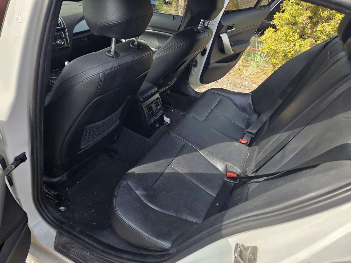 BMW 118, 2.0 l., hatchback