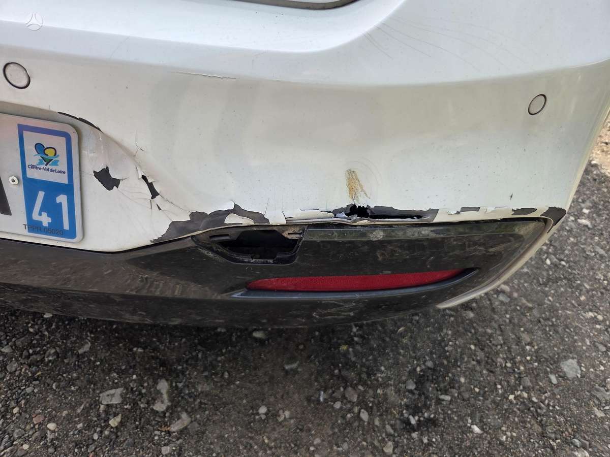 BMW 118, 2.0 l., hatchback