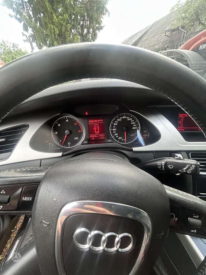 Audi A4, 2.7 l., universalas