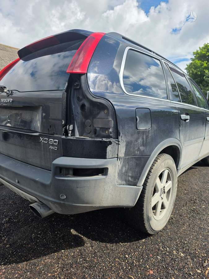 Volvo XC90 по частям
