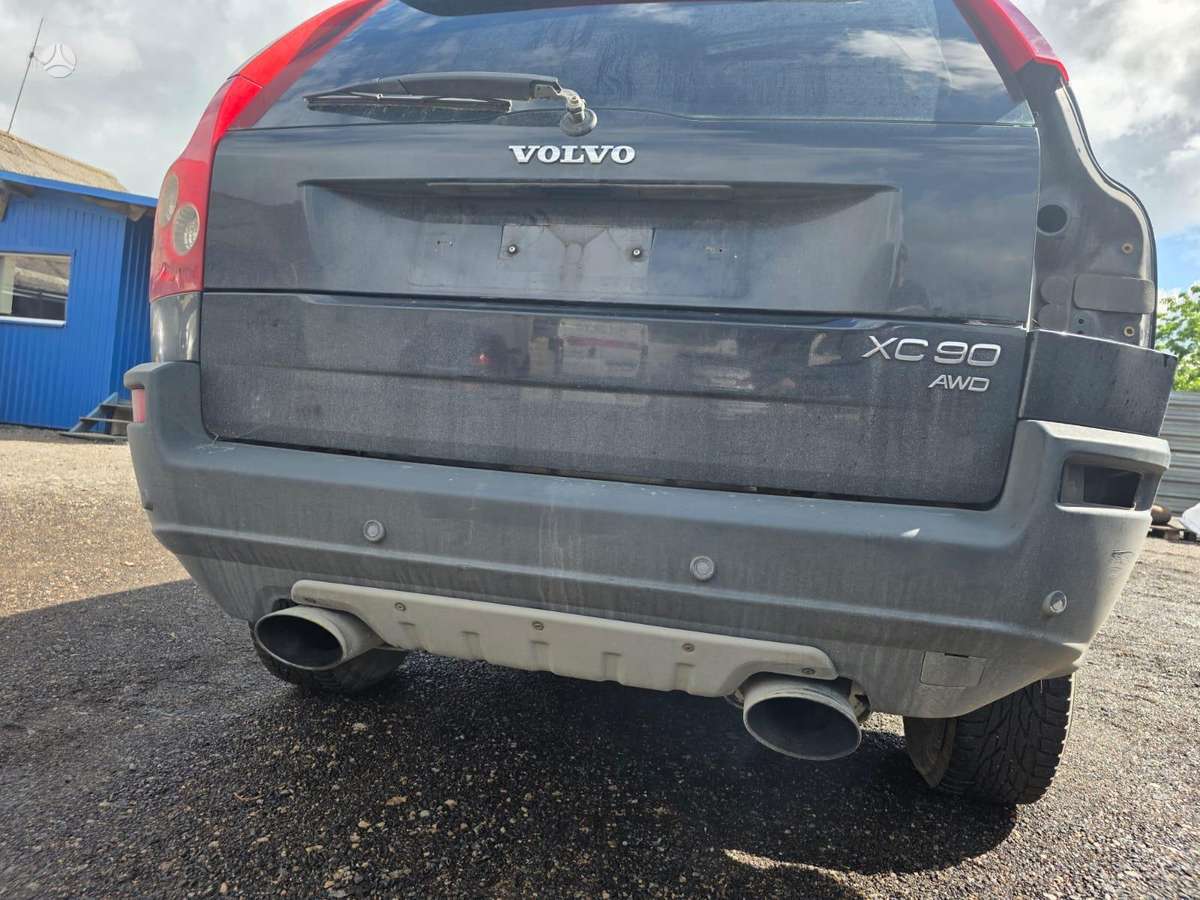 Volvo XC90 dalimis