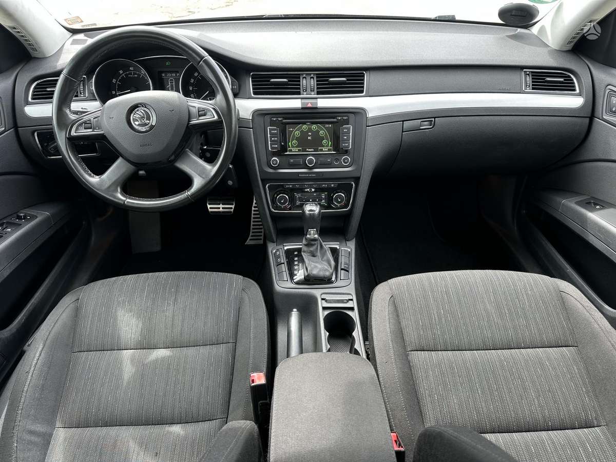 Skoda Superb, 1.8 l., Универсал