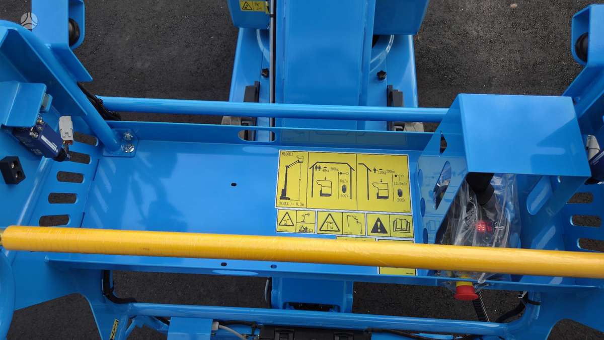 SINOBOOM ML08EJ, vertikalūs keltuvai