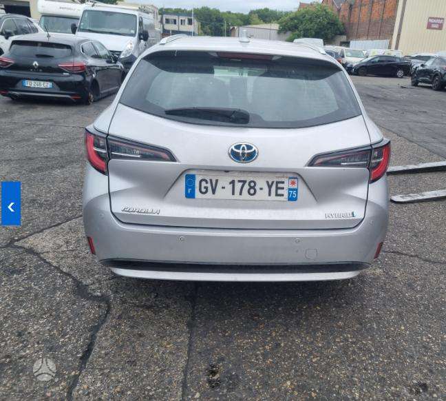 Toyota Corolla kėbulo dalys