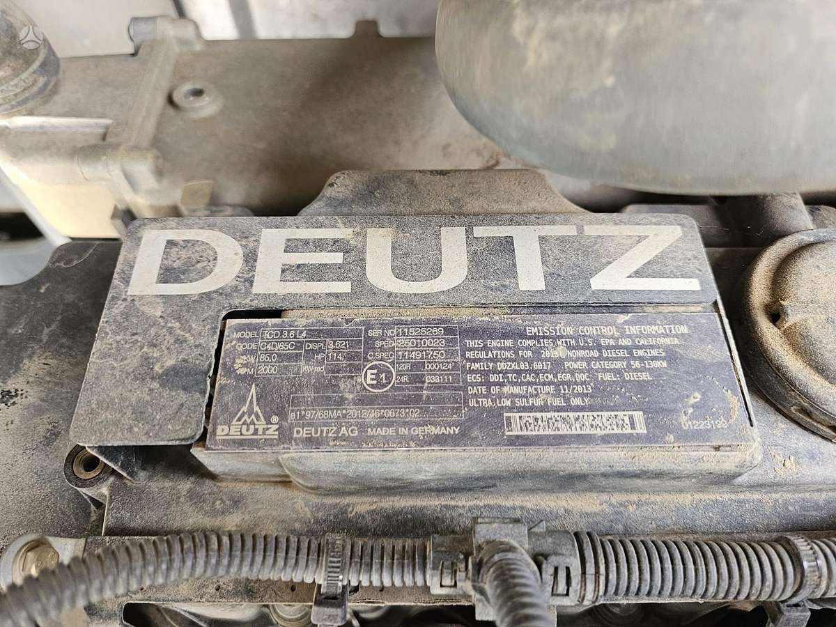 Liebherr A912 Compact, экскаваторы