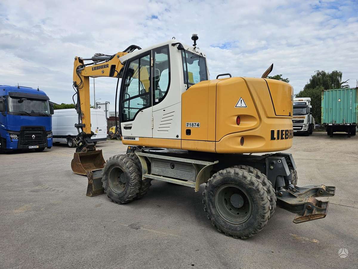 Liebherr A912 Compact, ekskavatori