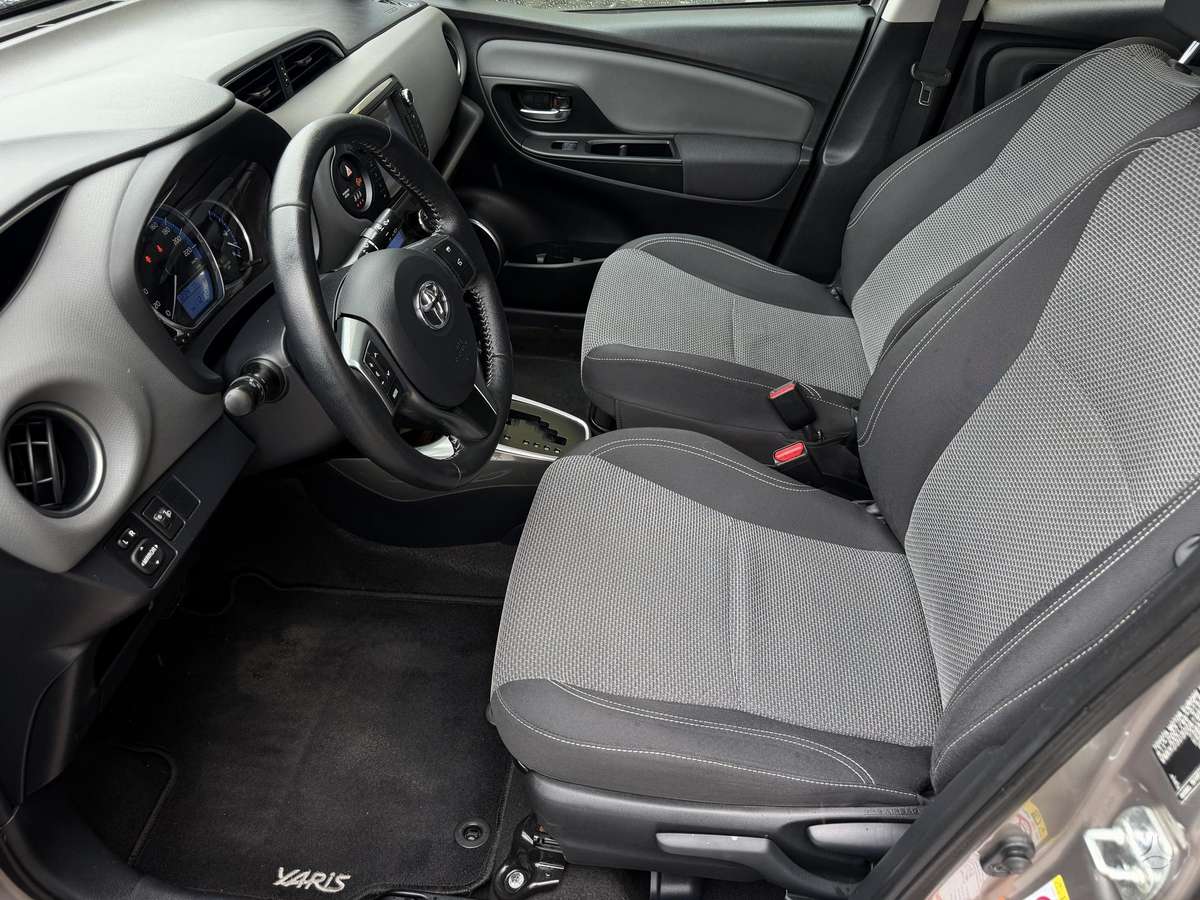 Toyota Yaris - 8