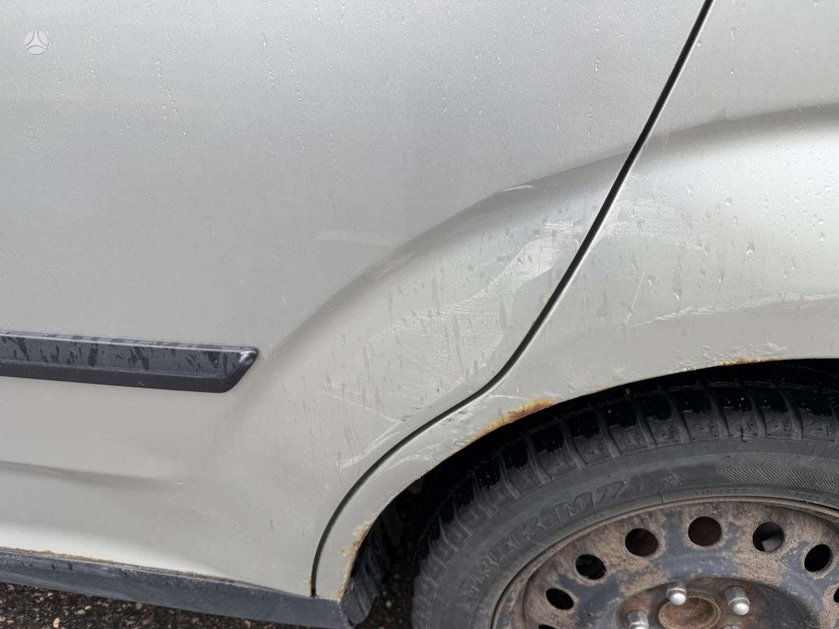 Toyota Corolla Verso - 11