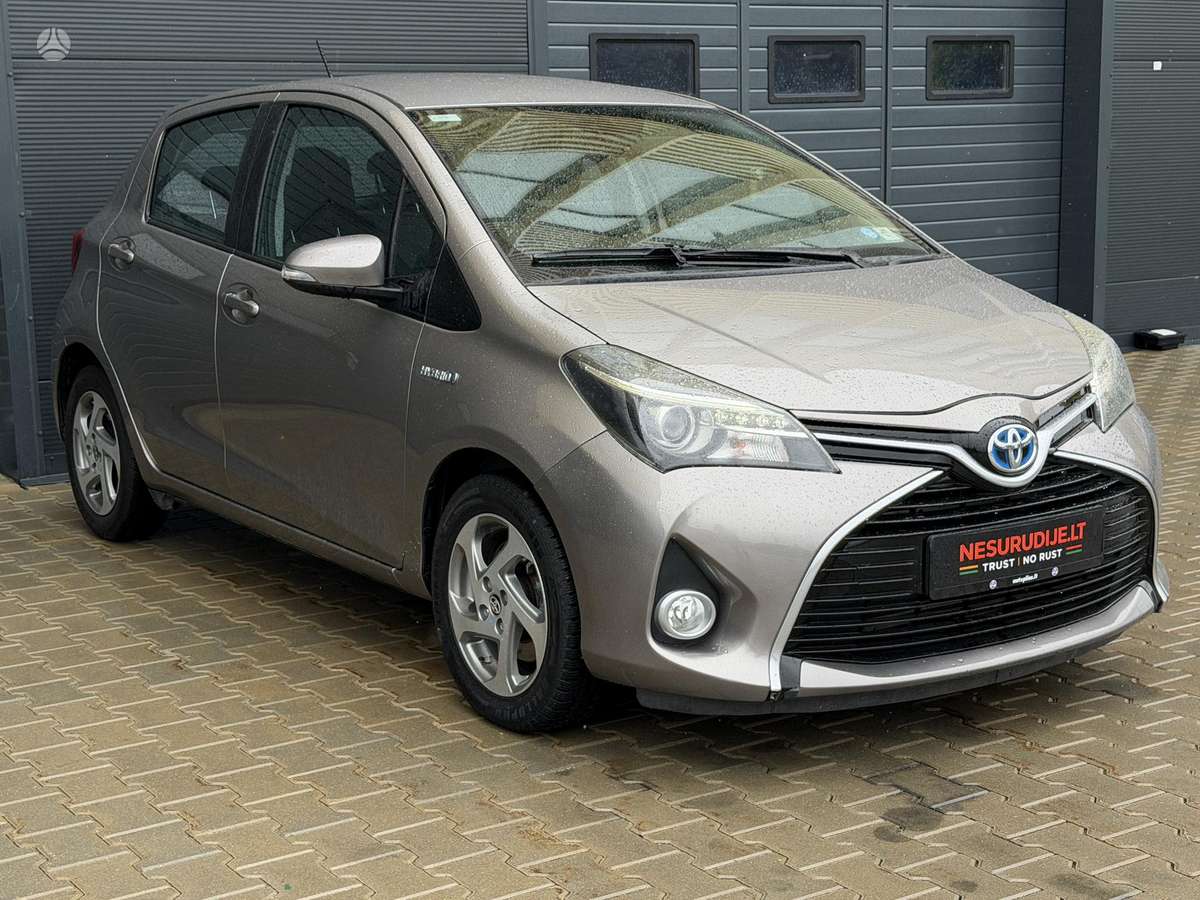 Toyota Yaris - 5