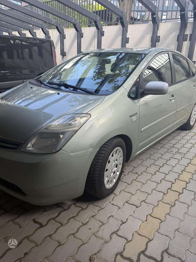 Toyota Prius, hečbeks