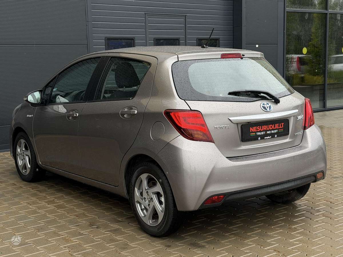 Toyota Yaris - 3