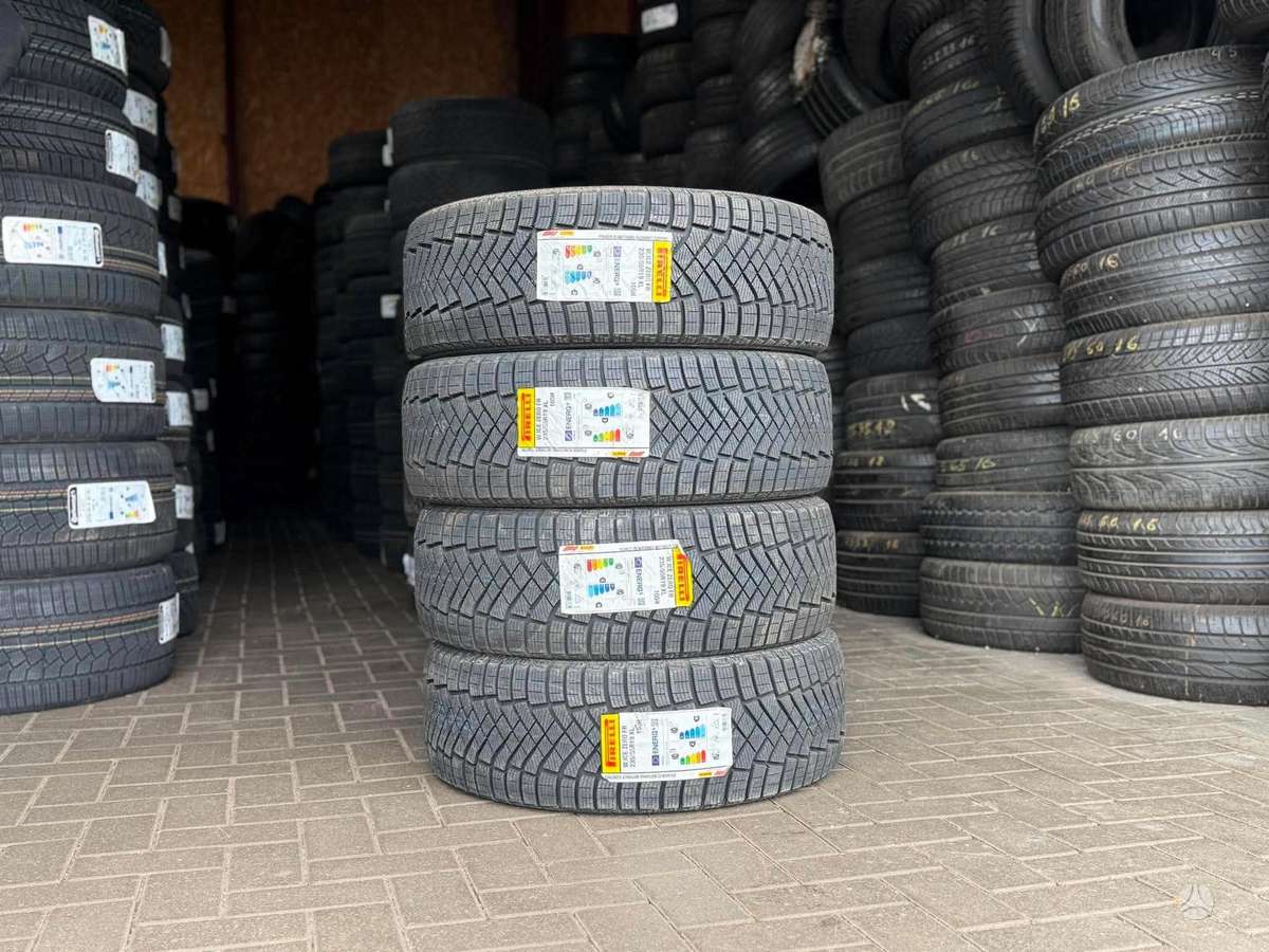 Pirelli WINTER ICE ZERO FR XL, winter 235/55 R19