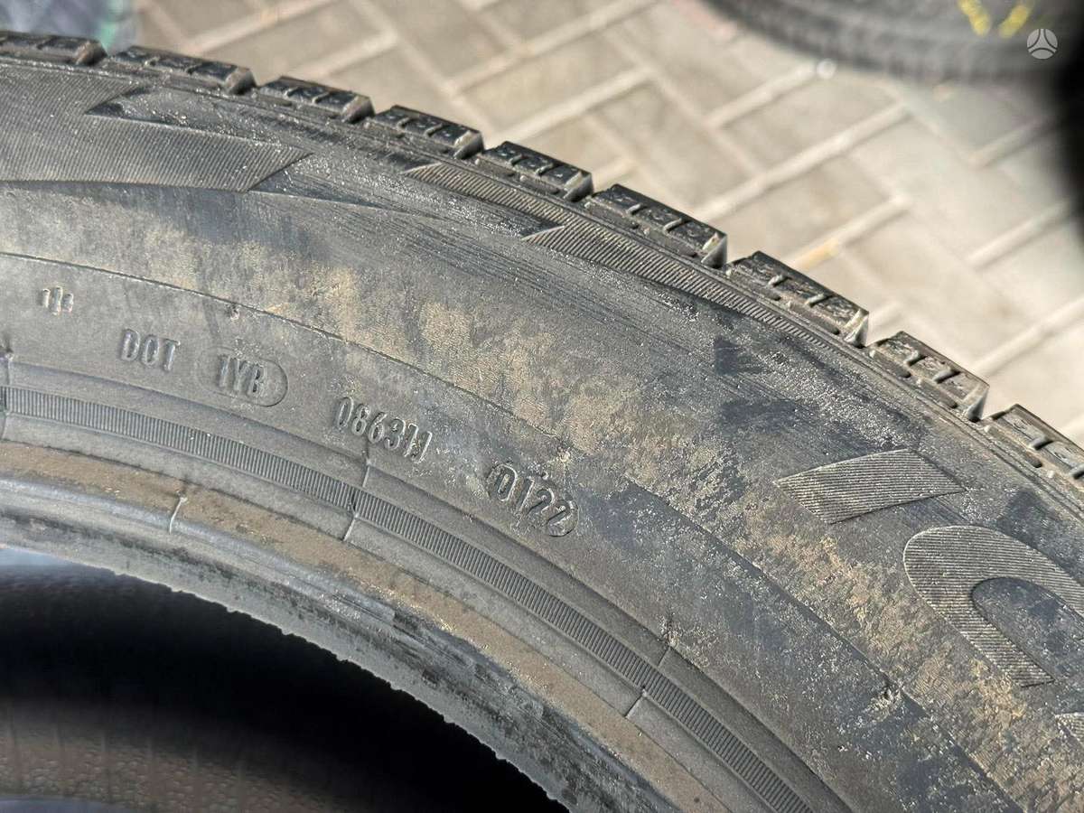 Pirelli WINTER ICE ZERO FR XL, winter 235/55 R19