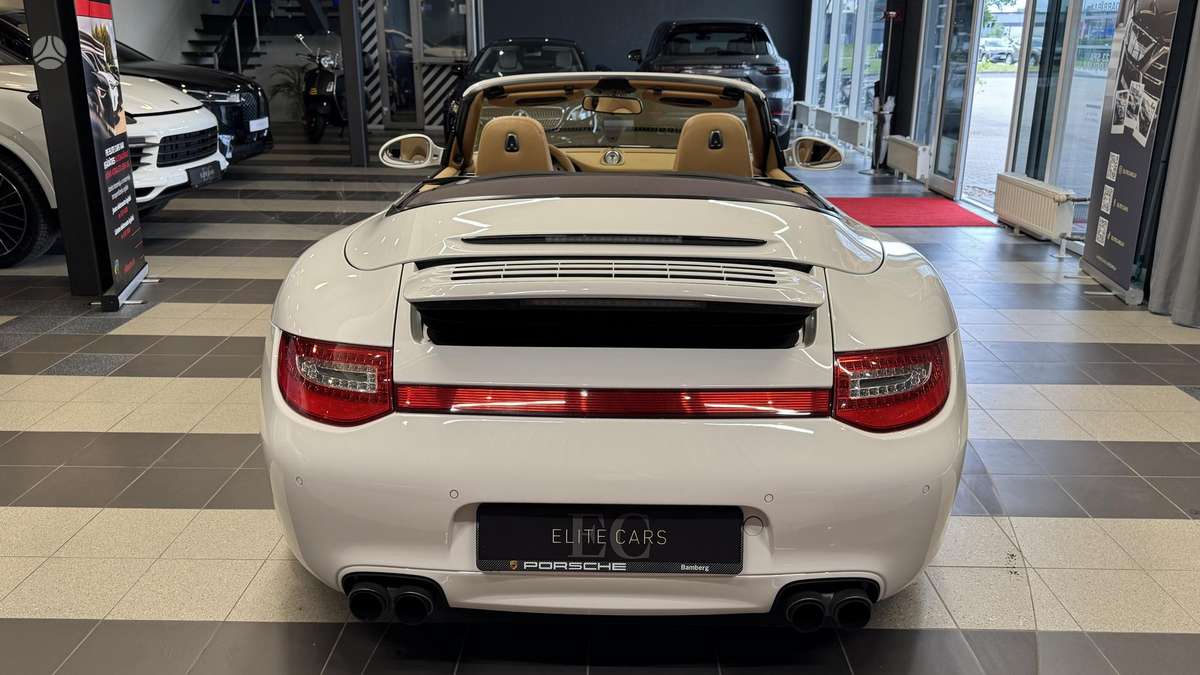 Porsche 911 - 7