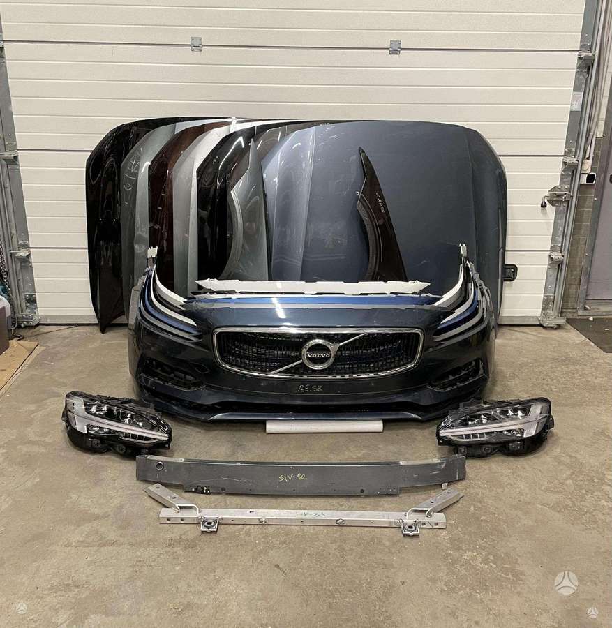 Volvo V90